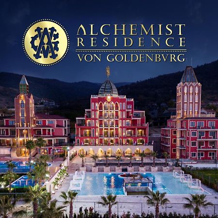 Alchemist Residence Von Goldenburg Belashtitsa Eksteriør bilde